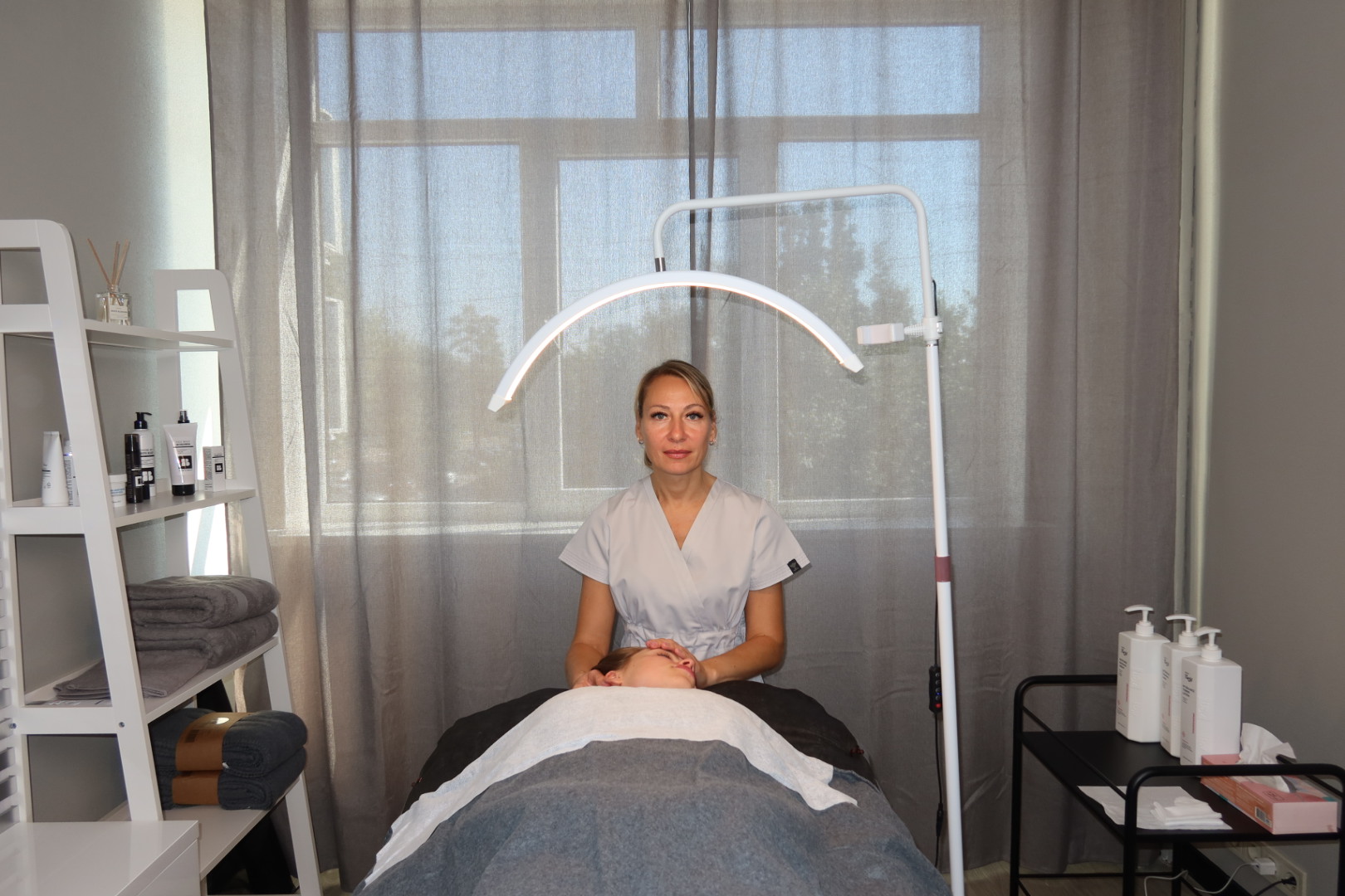 Кабінет процедур для обличчя у ZHAK MEDICAL